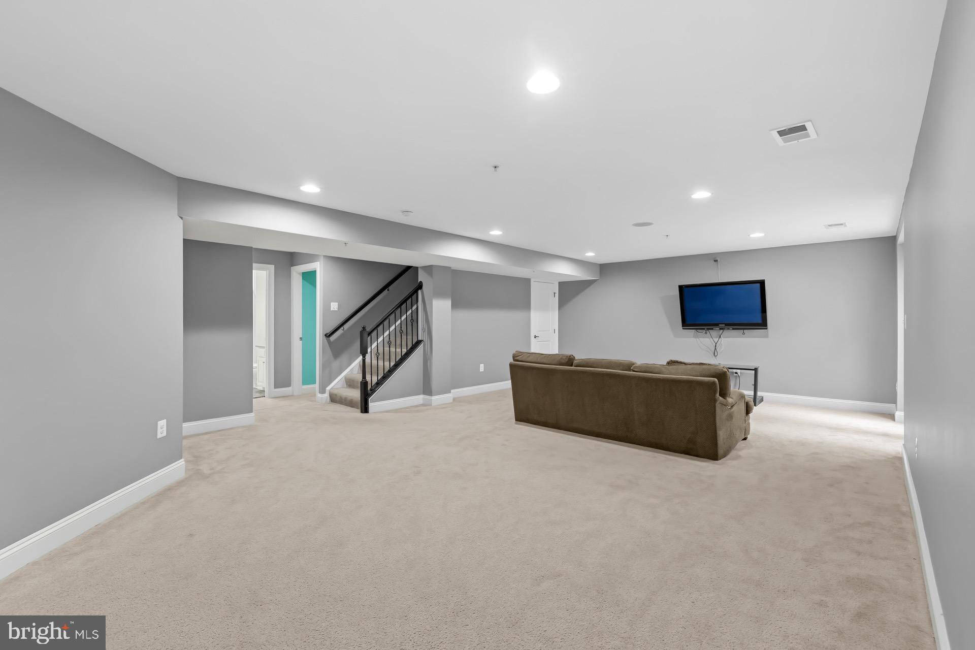 FAIRWOOD - Residential