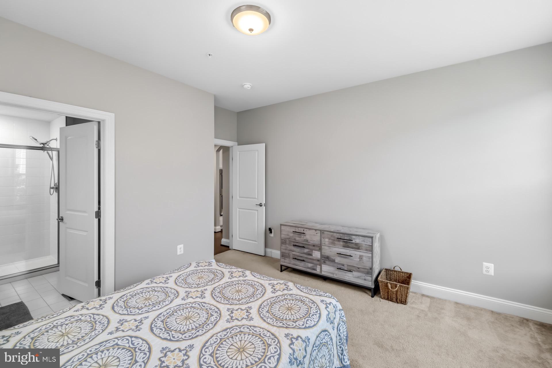 FAIRWOOD - Residential