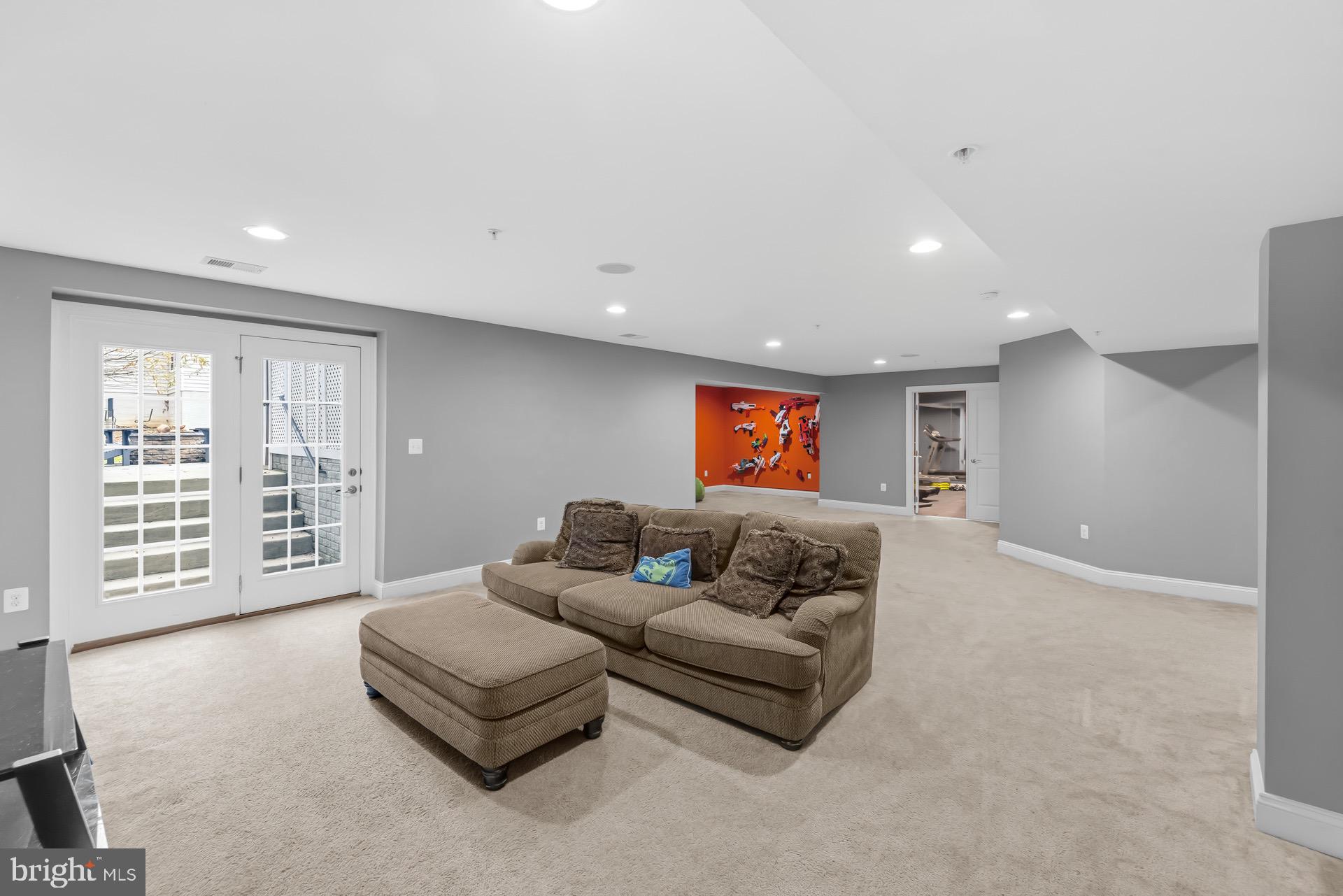 FAIRWOOD - Residential