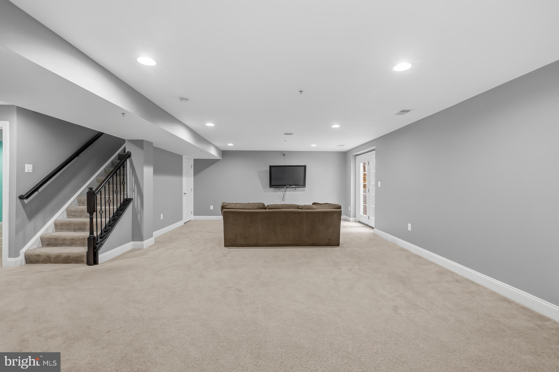 FAIRWOOD - Residential