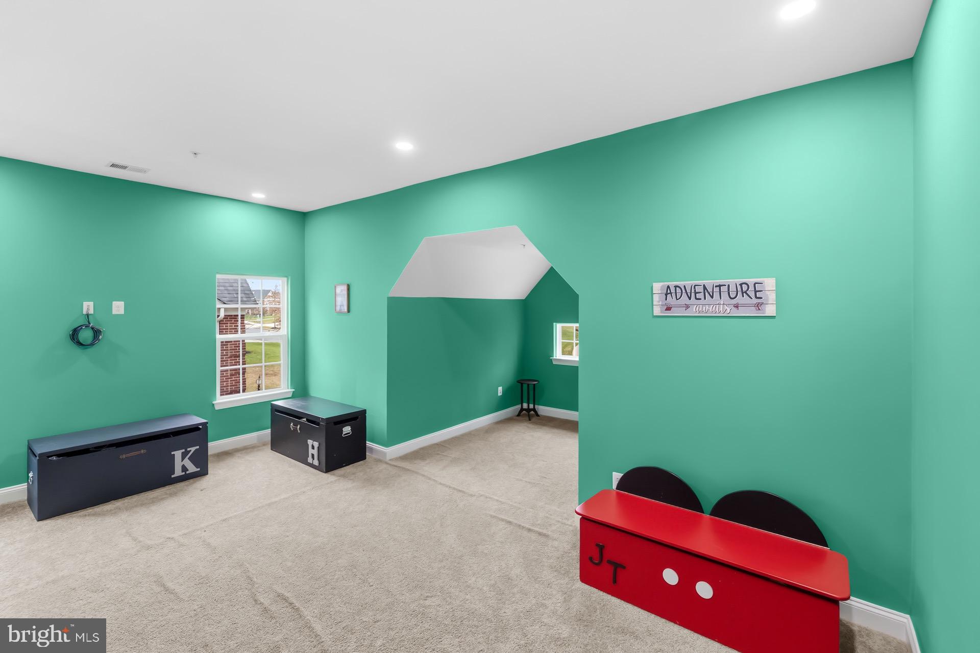 FAIRWOOD - Residential