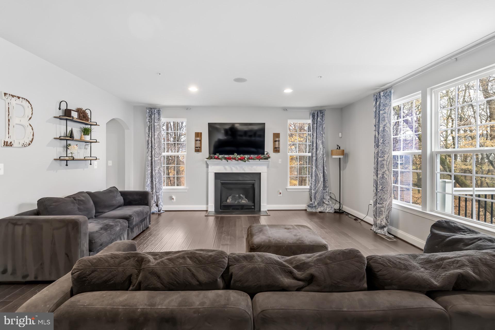 FAIRWOOD - Residential