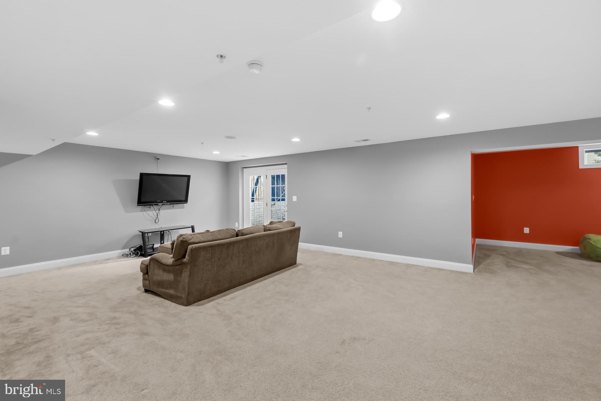 FAIRWOOD - Residential