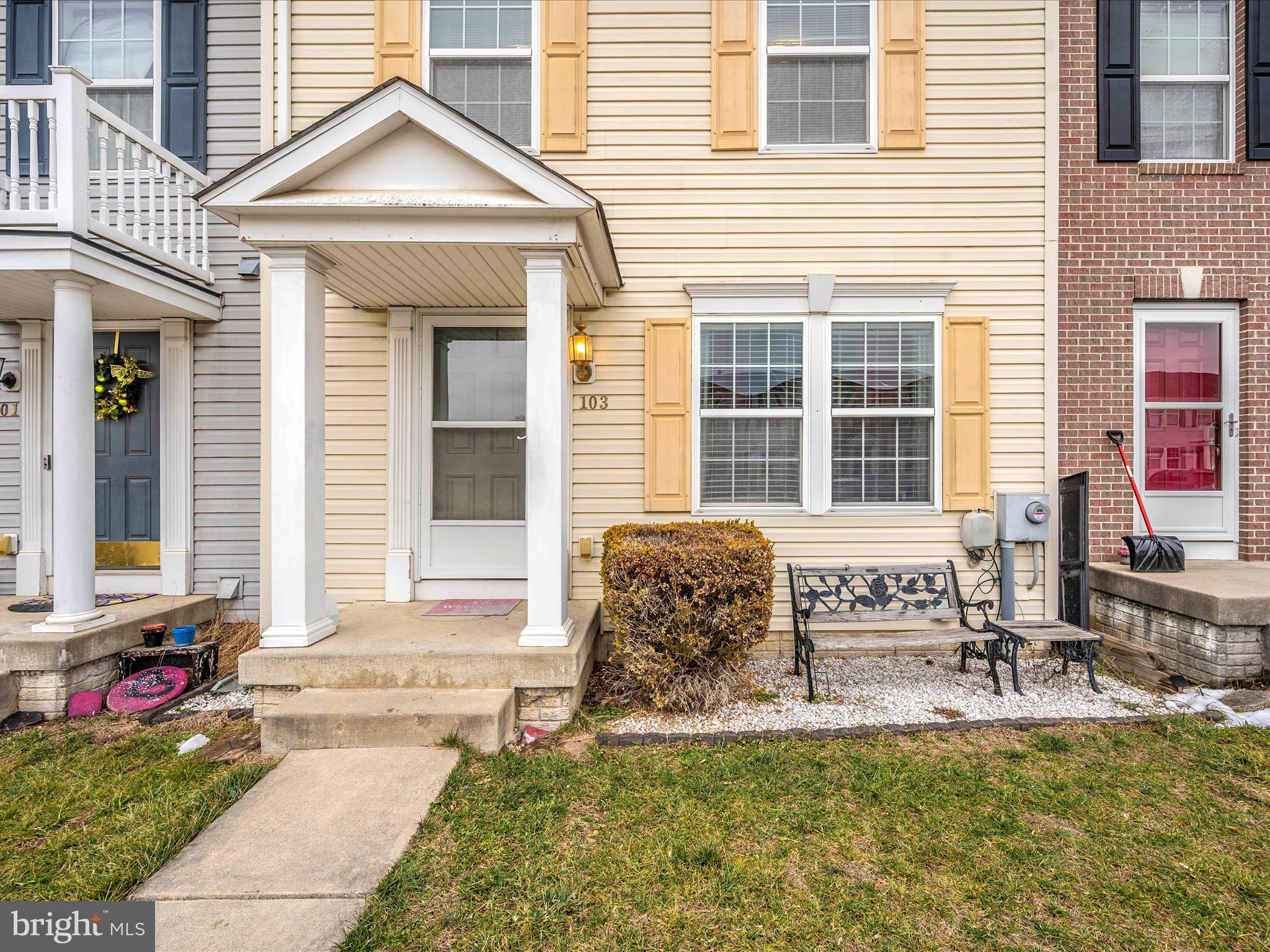 PRENTISS POINT II TOWNHOMES - Residential