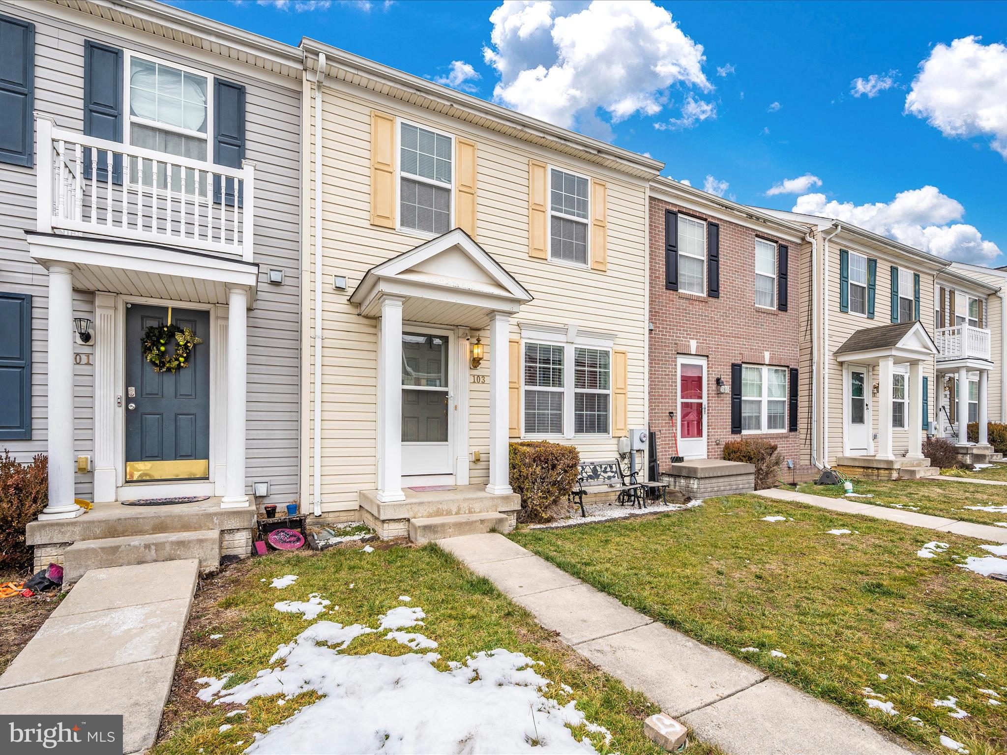 PRENTISS POINT II TOWNHOMES - Residential