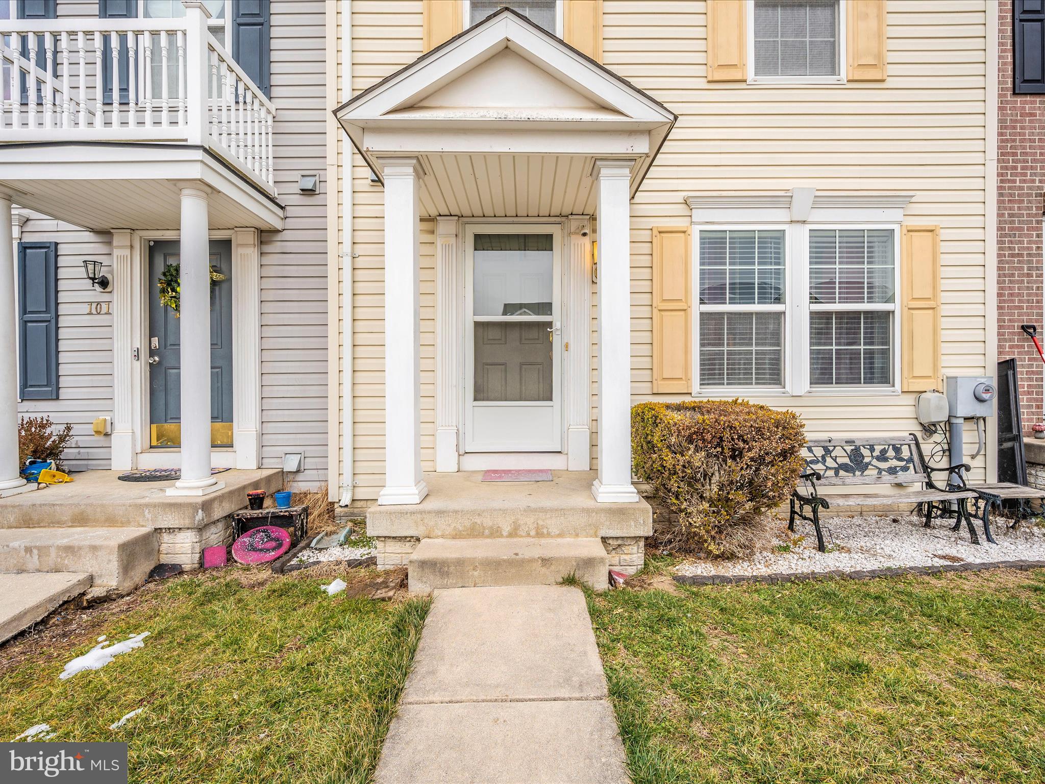 PRENTISS POINT II TOWNHOMES - Residential