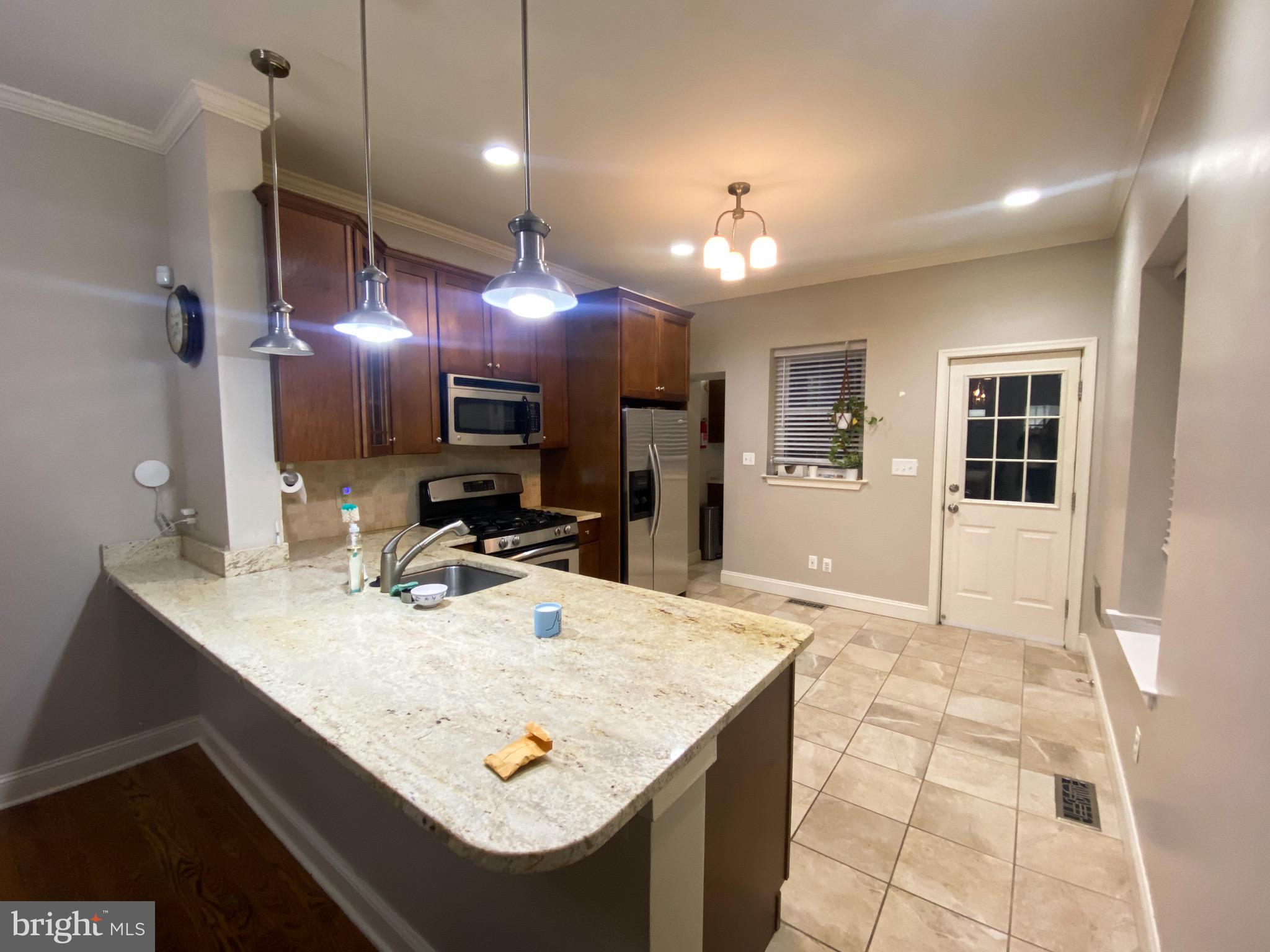 BELLA VISTA - Residential Lease