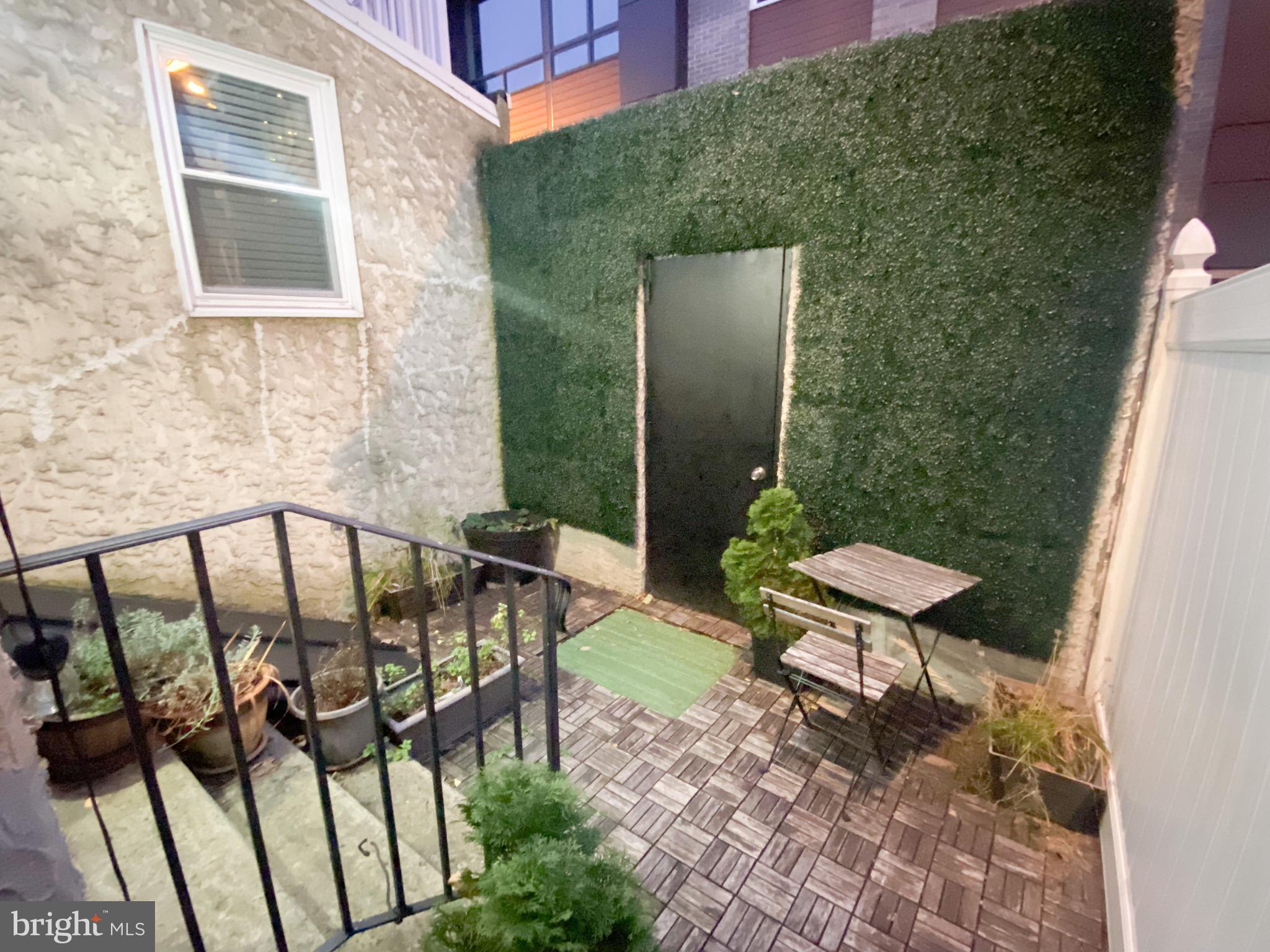 BELLA VISTA - Residential Lease