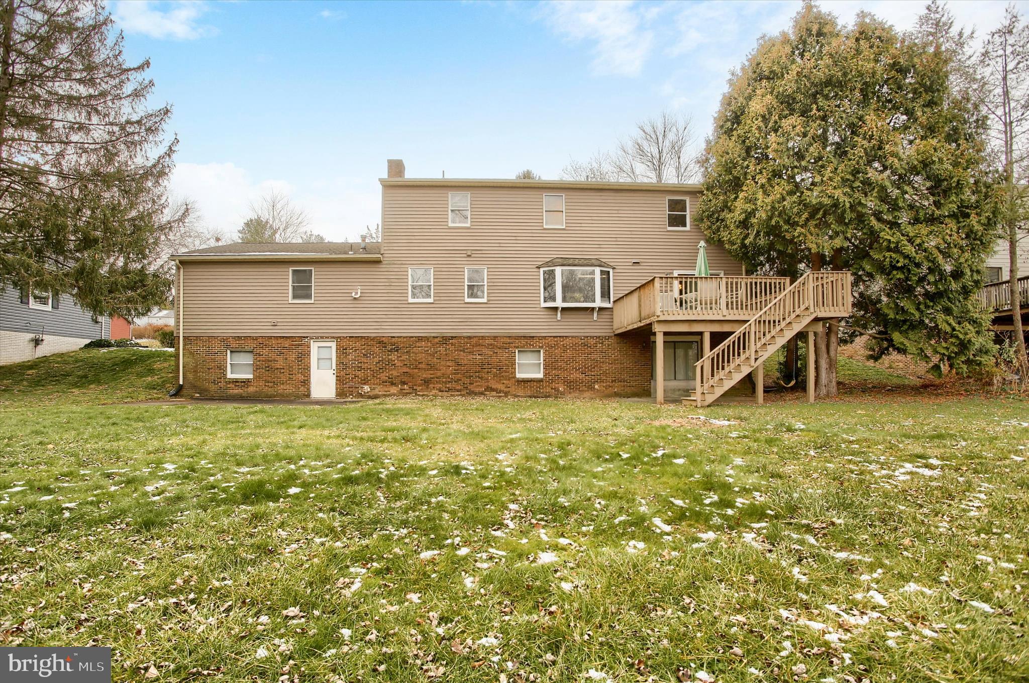 PINEBROOK - Residential