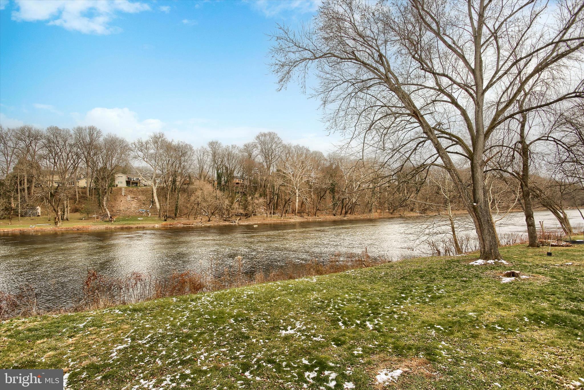 PINEBROOK - Residential