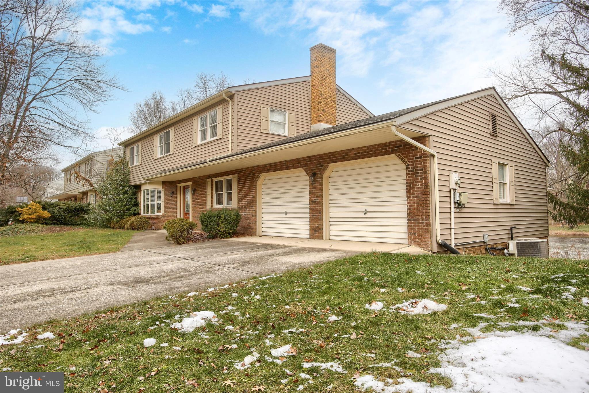 PINEBROOK - Residential