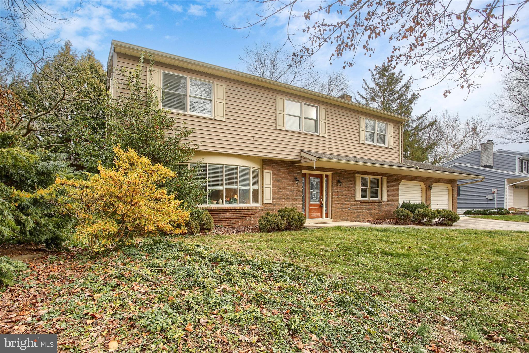 PINEBROOK - Residential