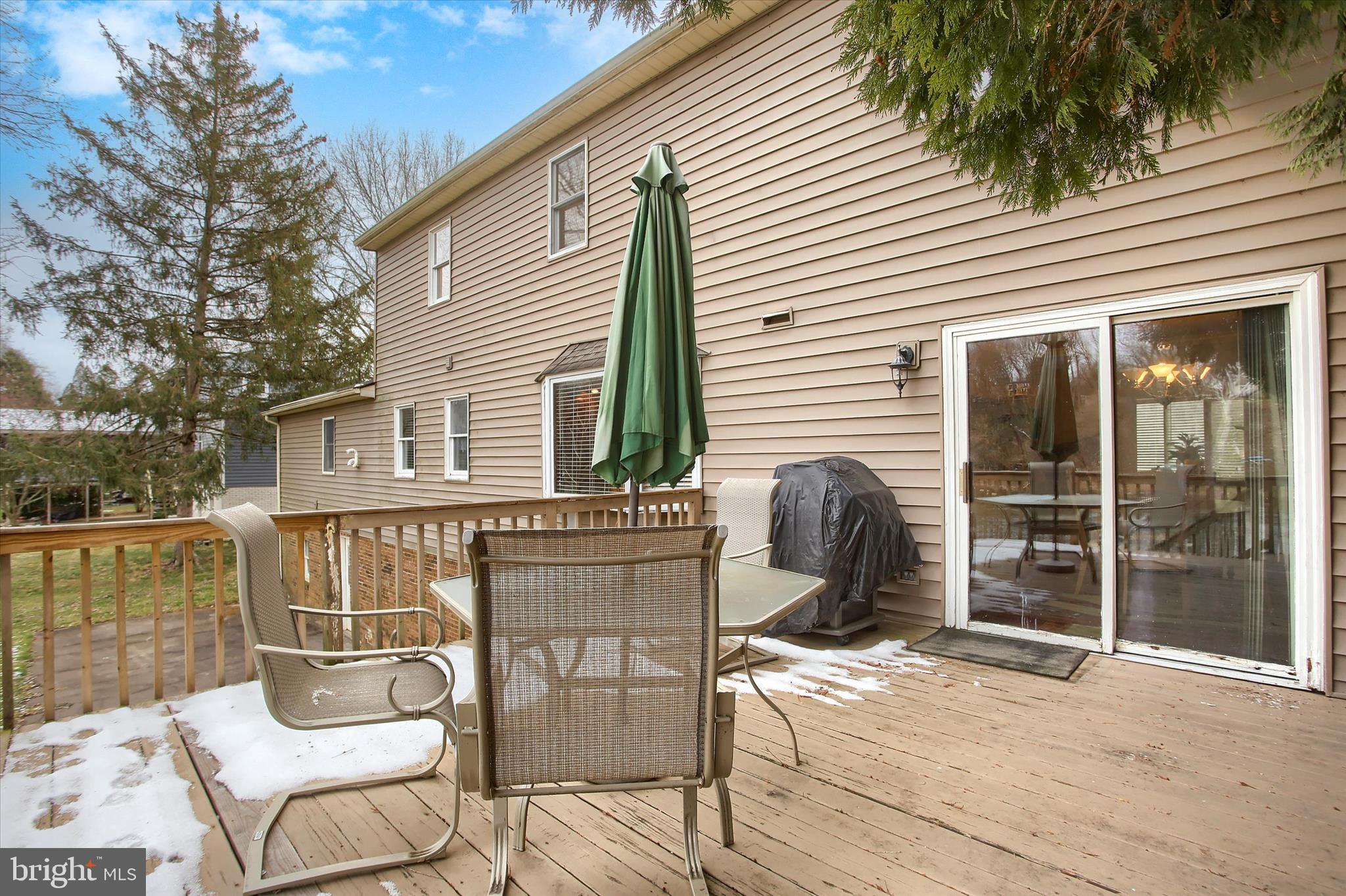 PINEBROOK - Residential