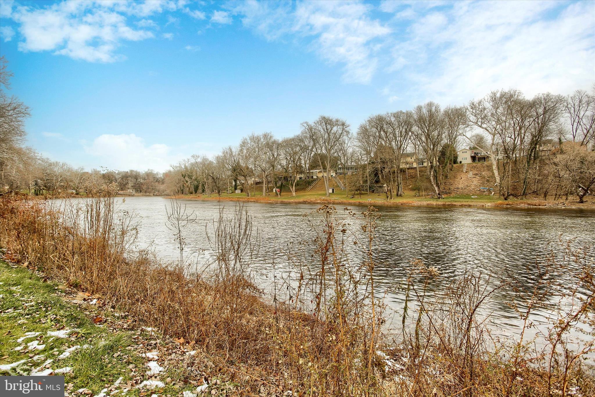 PINEBROOK - Residential