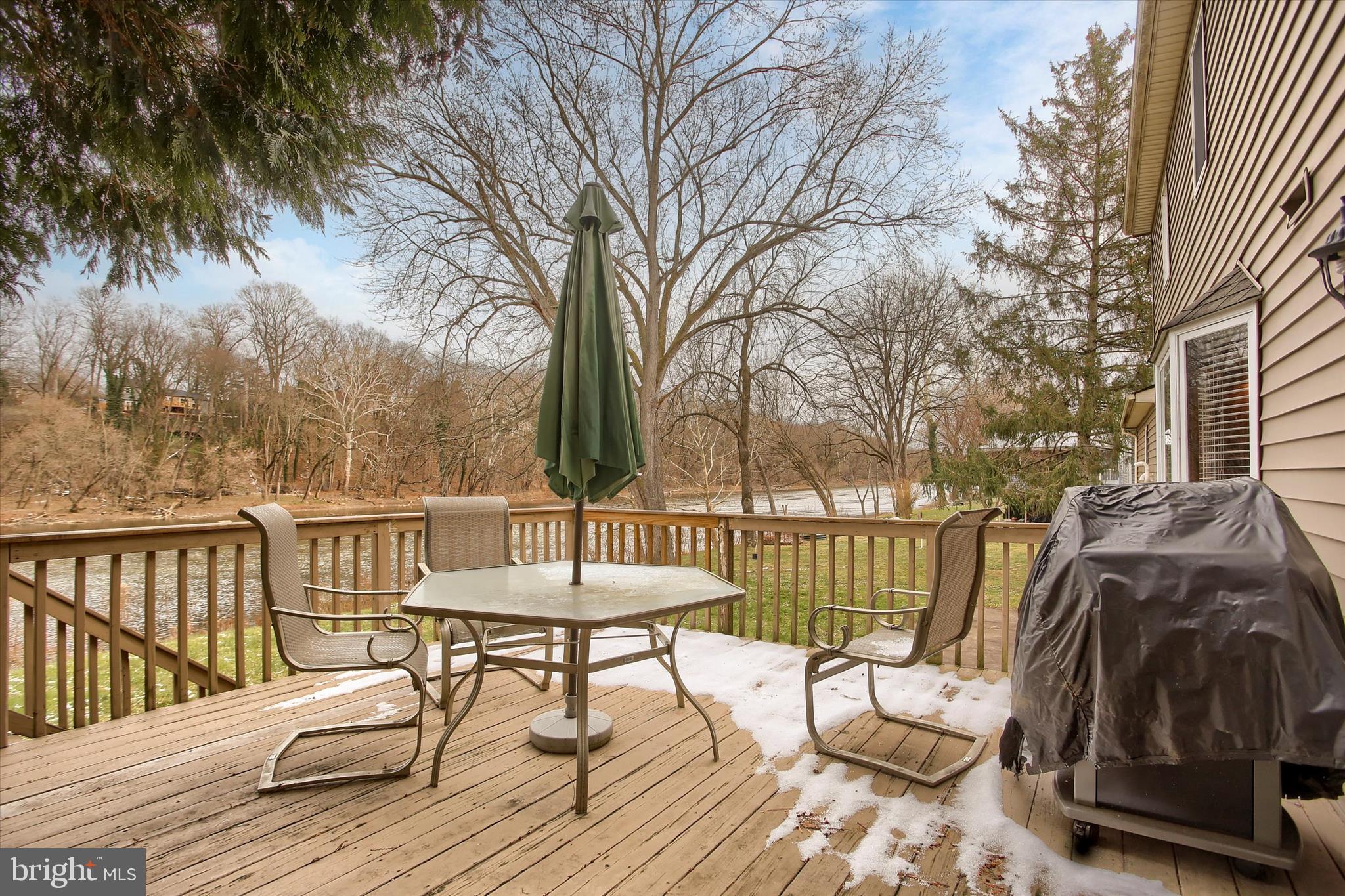 PINEBROOK - Residential