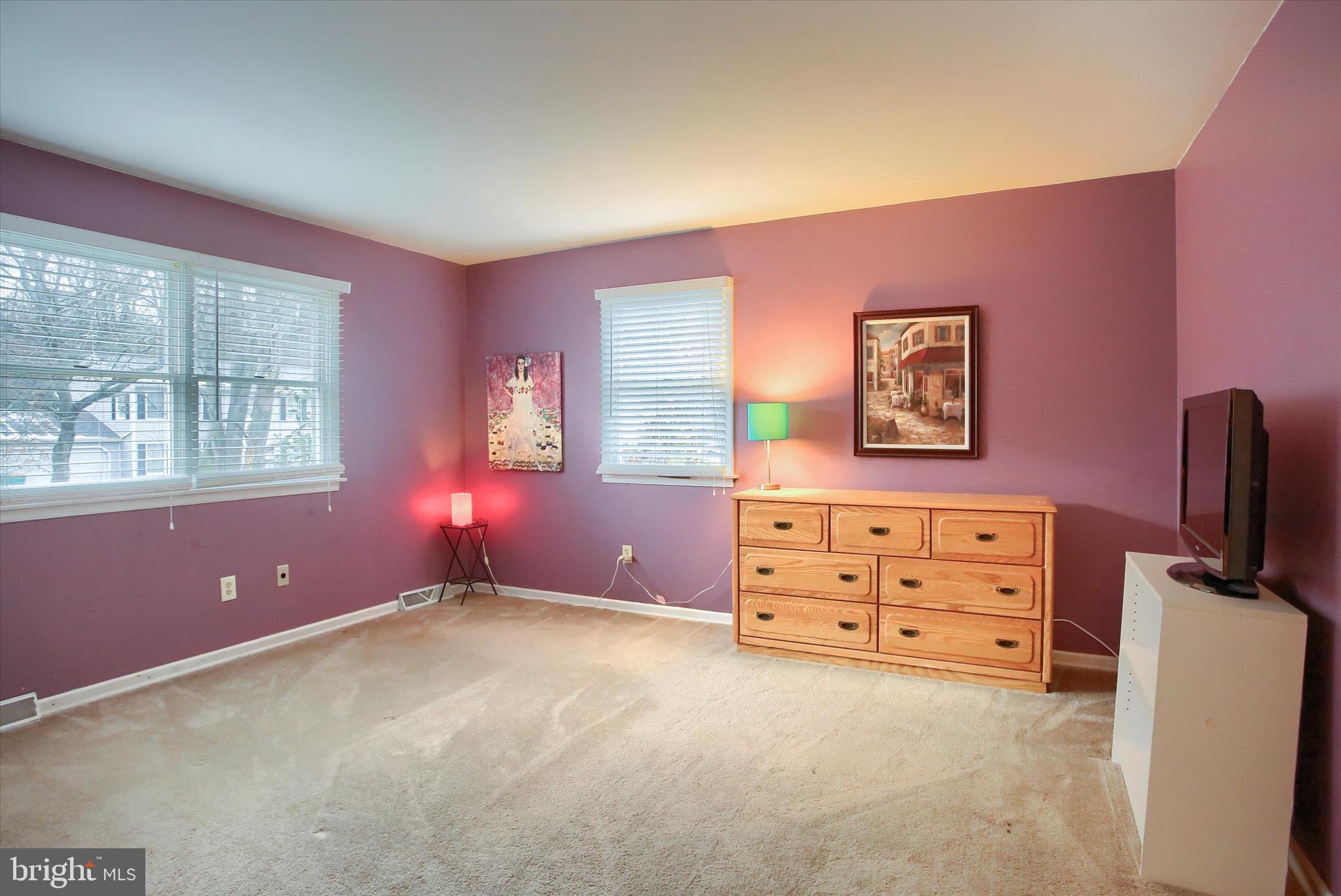 PINEBROOK - Residential