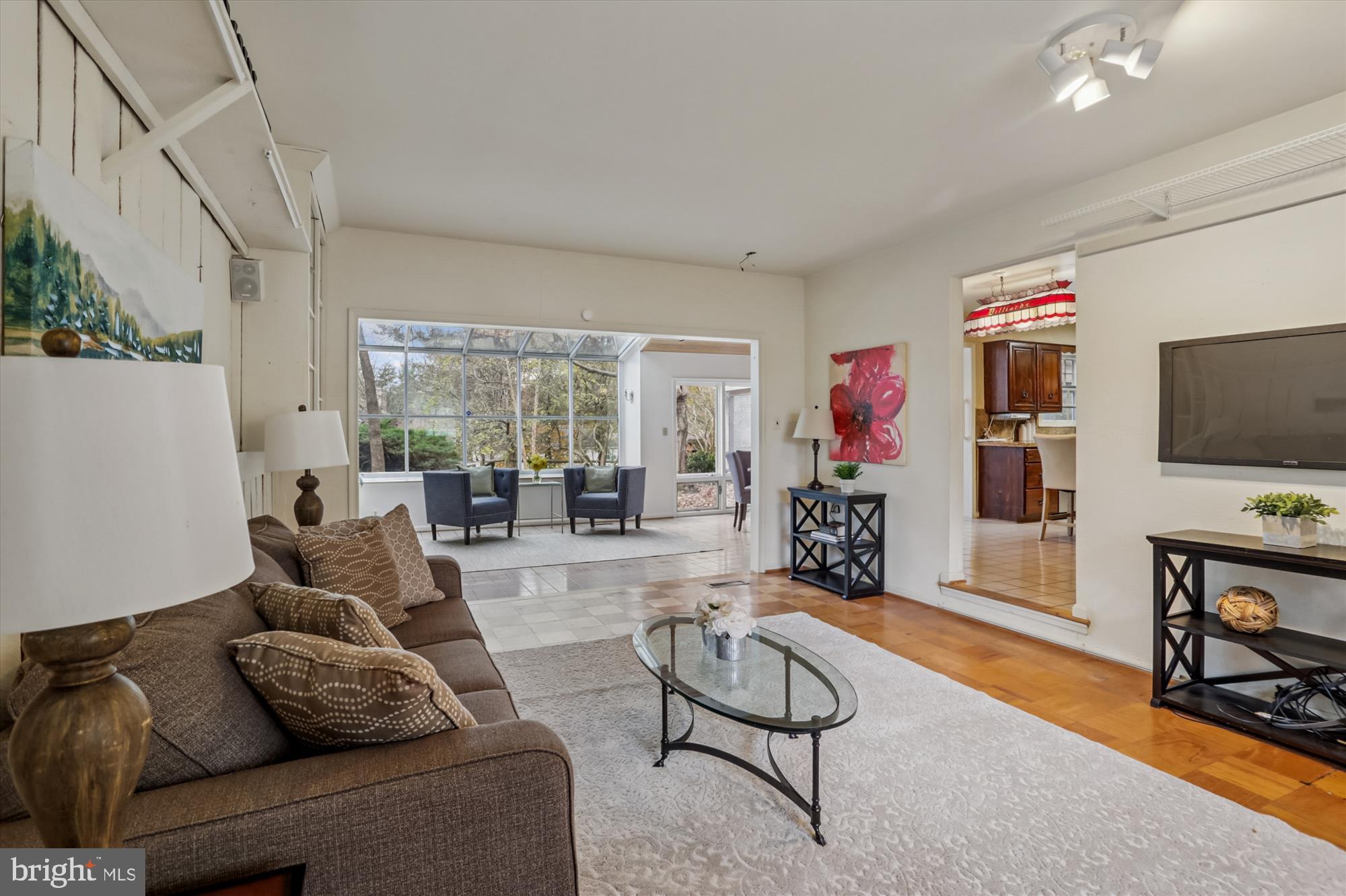 BEDFORDSHIRE - Residential