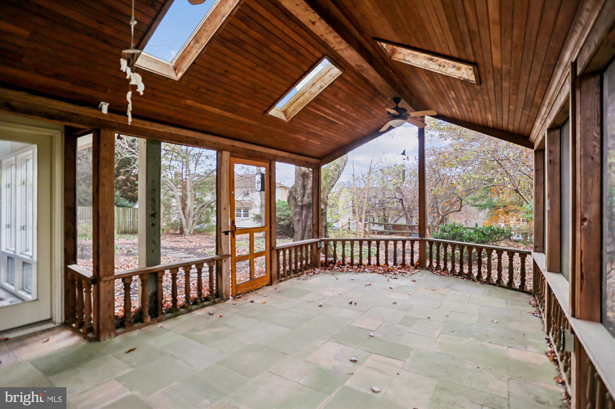 BEDFORDSHIRE - Residential