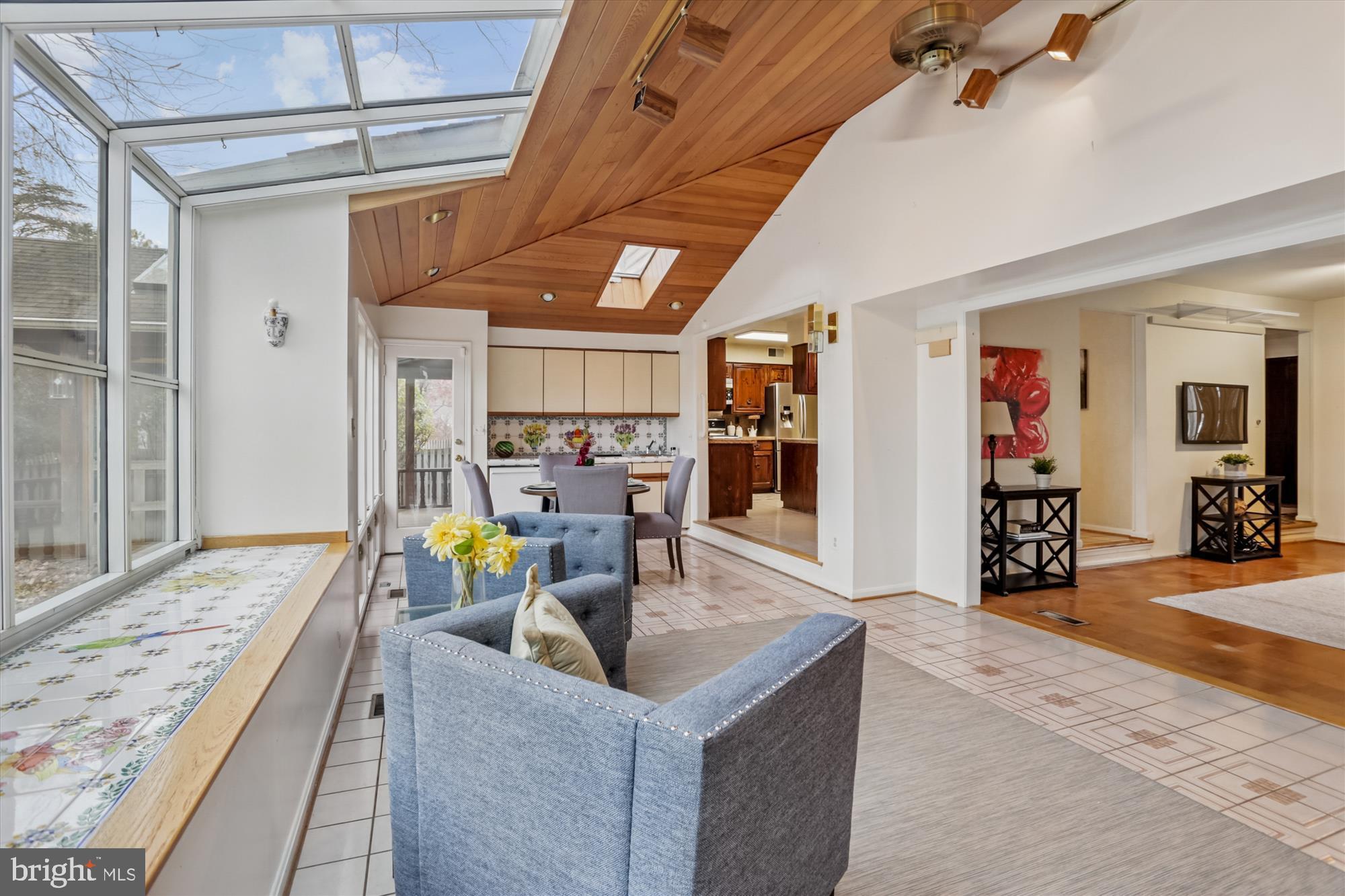 BEDFORDSHIRE - Residential