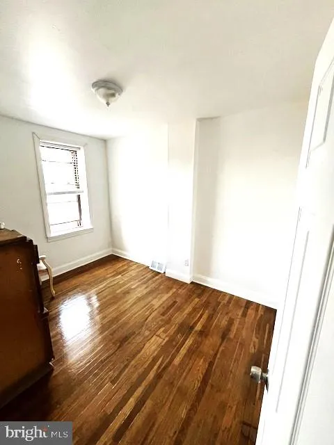 Camden, New Jersey 08102, United States, 5 Bedrooms Bedrooms, ,2 BathroomsBathrooms,Residential,Active,46847