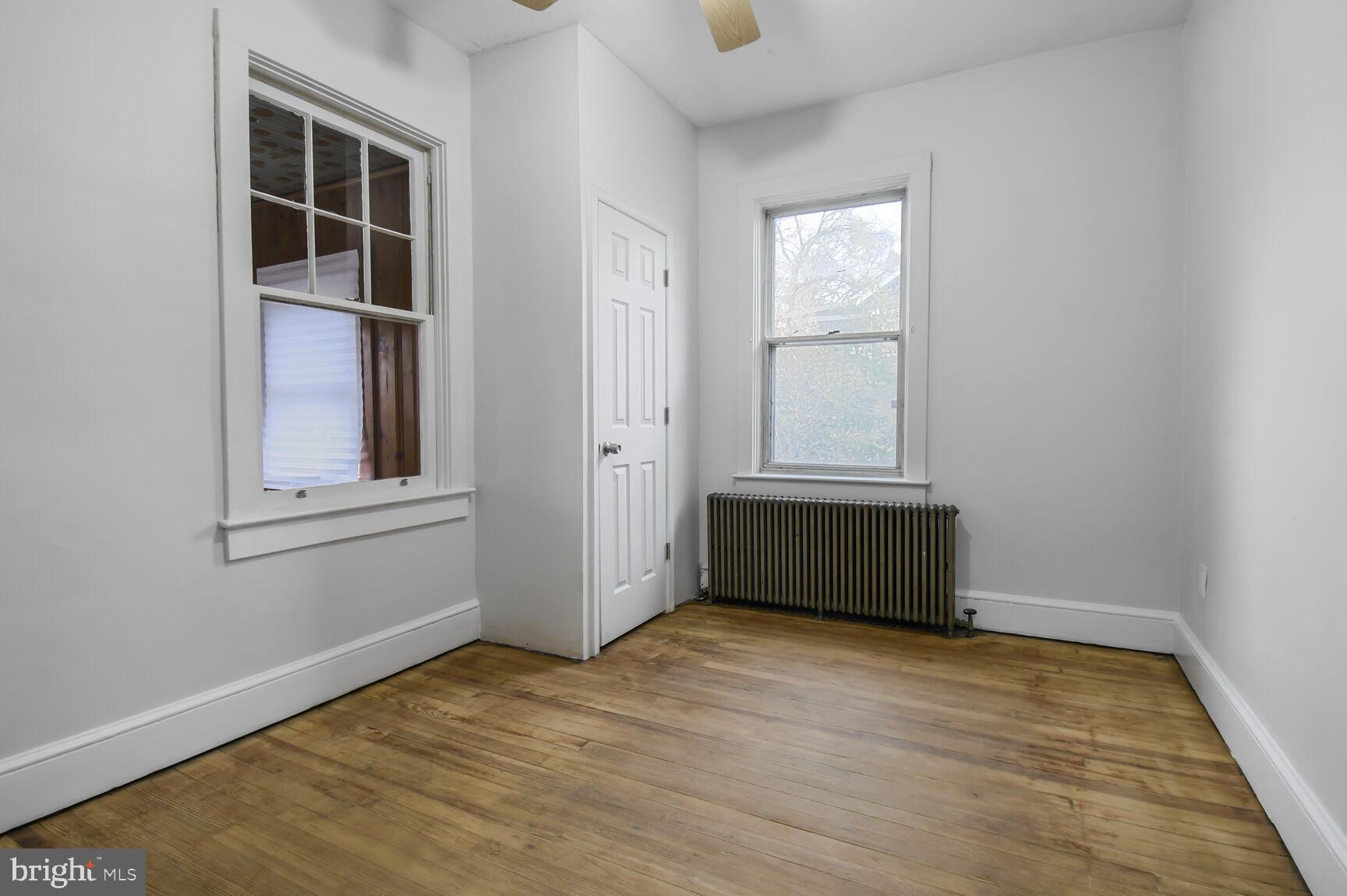 MOUNT RAINIER - Residential