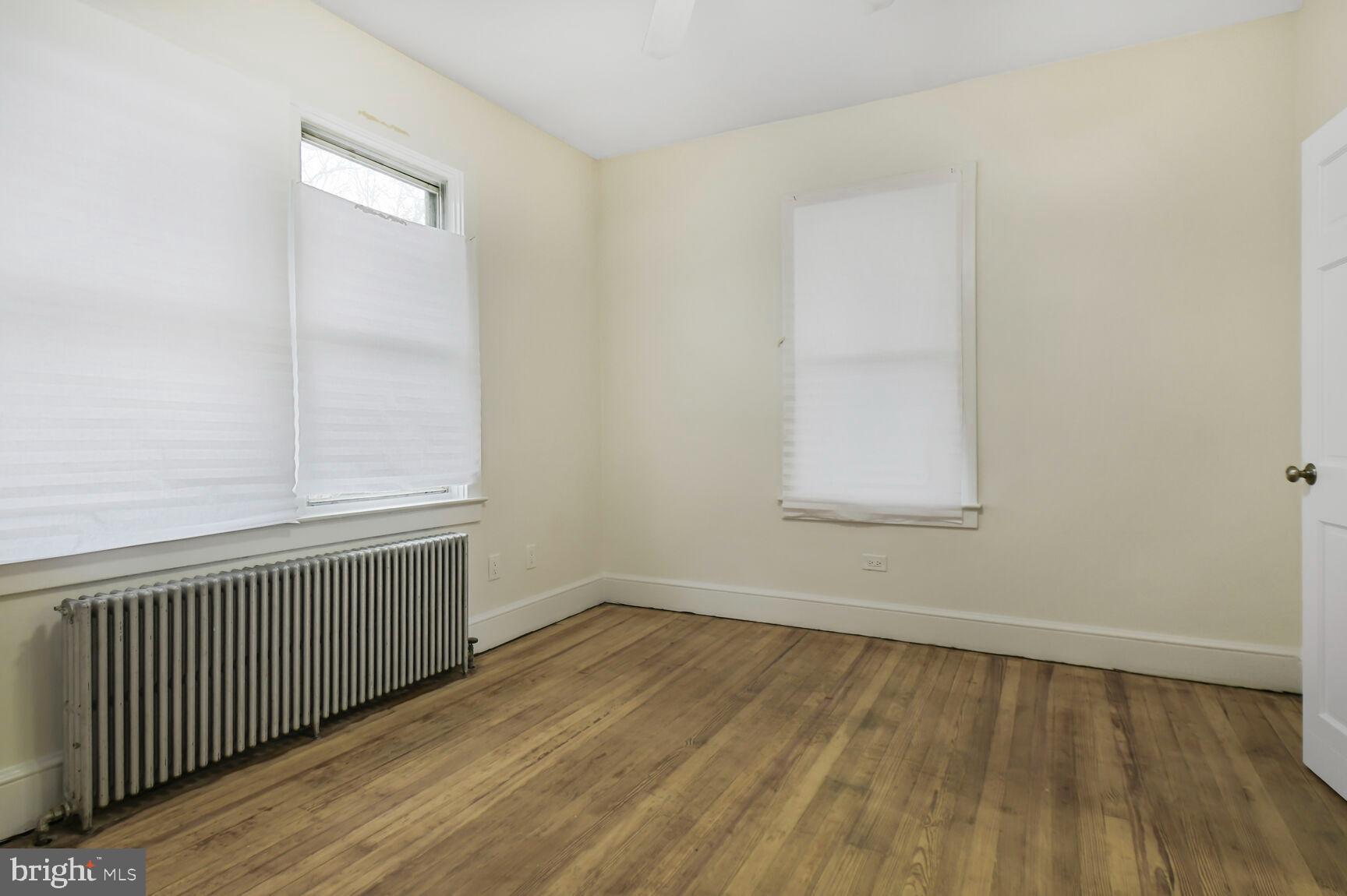 MOUNT RAINIER - Residential