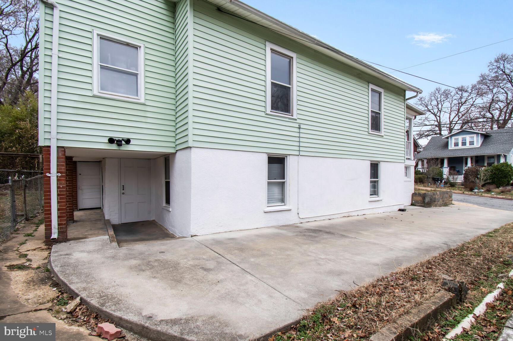 MOUNT RAINIER - Residential