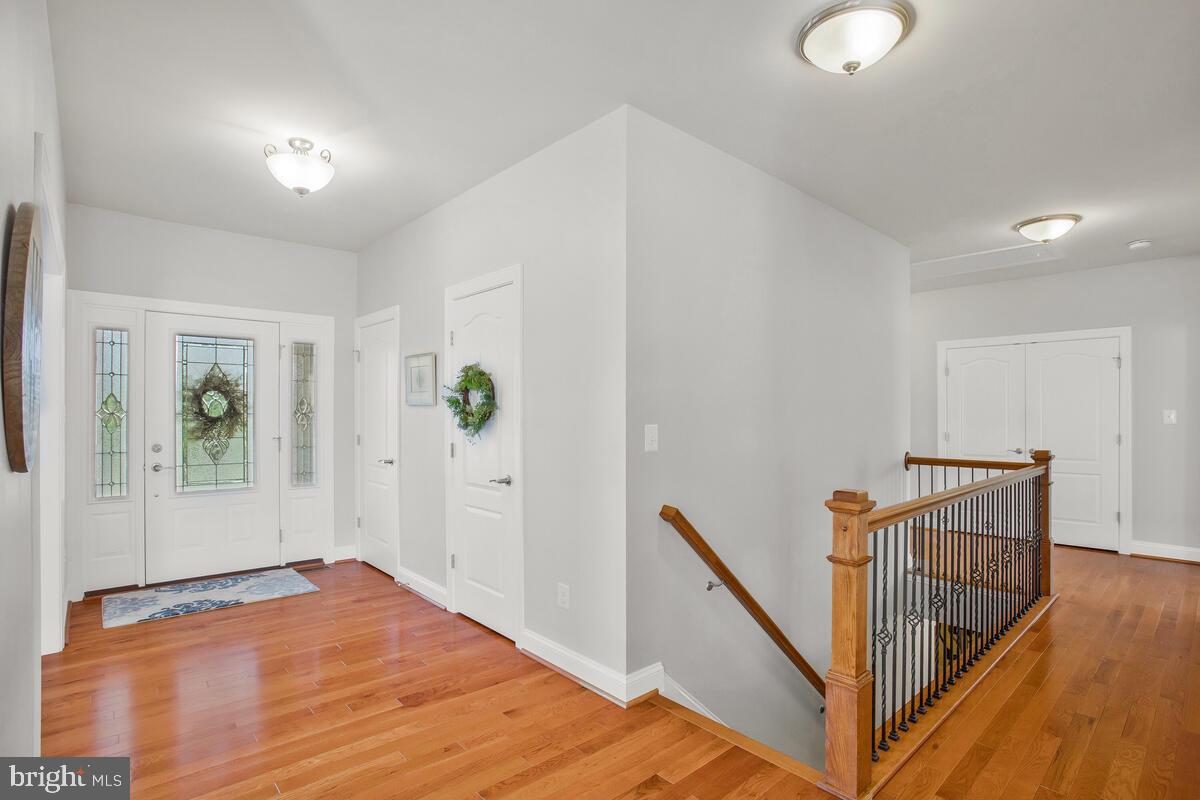 SIMMONS RIDGE - Residential