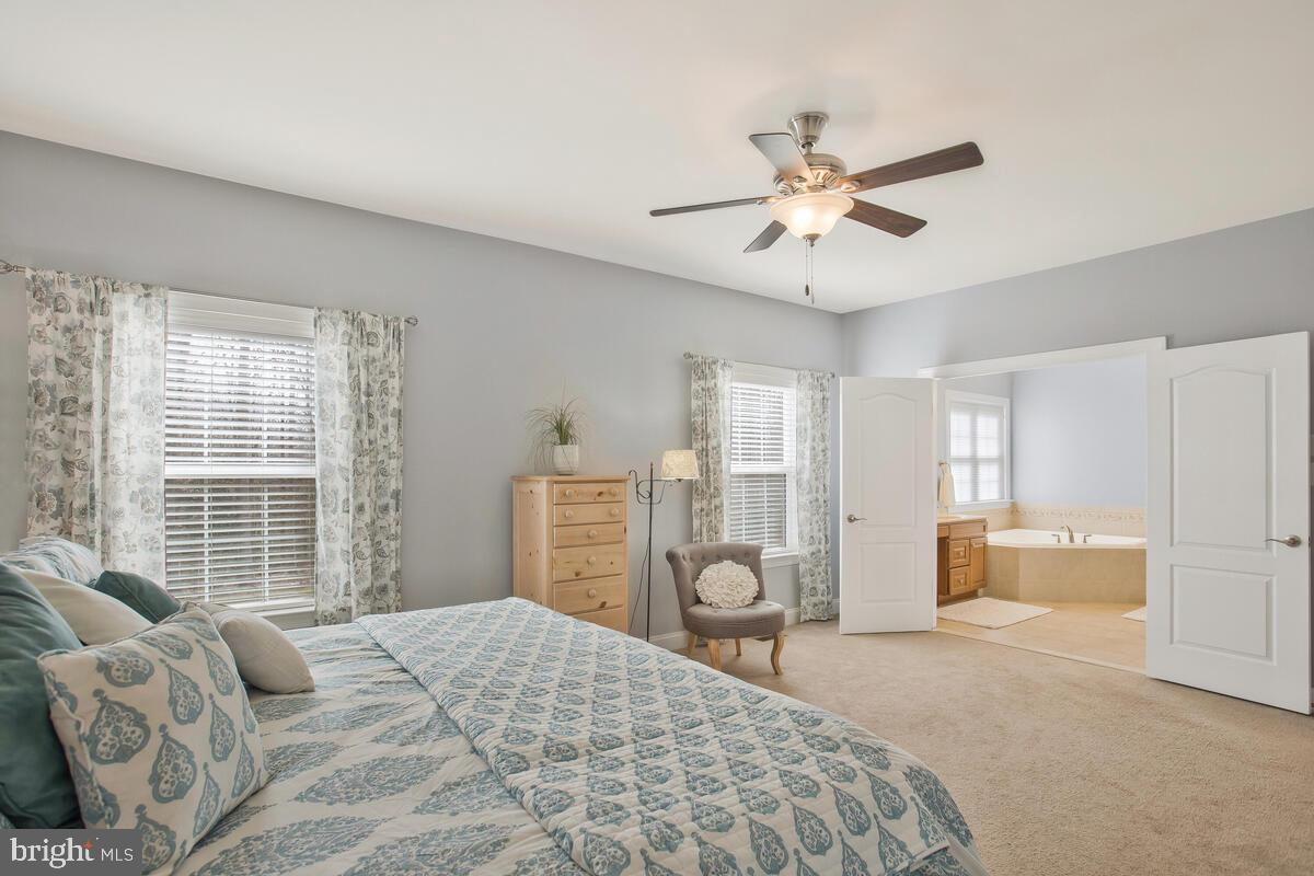 SIMMONS RIDGE - Residential