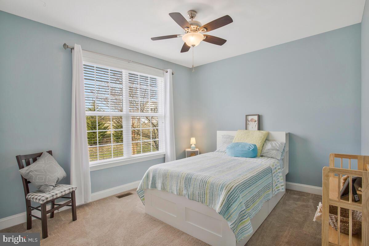 SIMMONS RIDGE - Residential