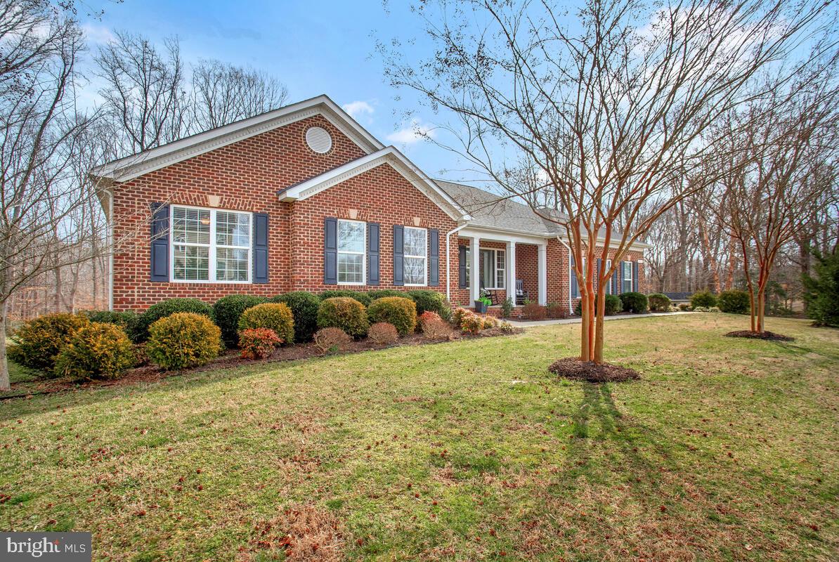 SIMMONS RIDGE - Residential