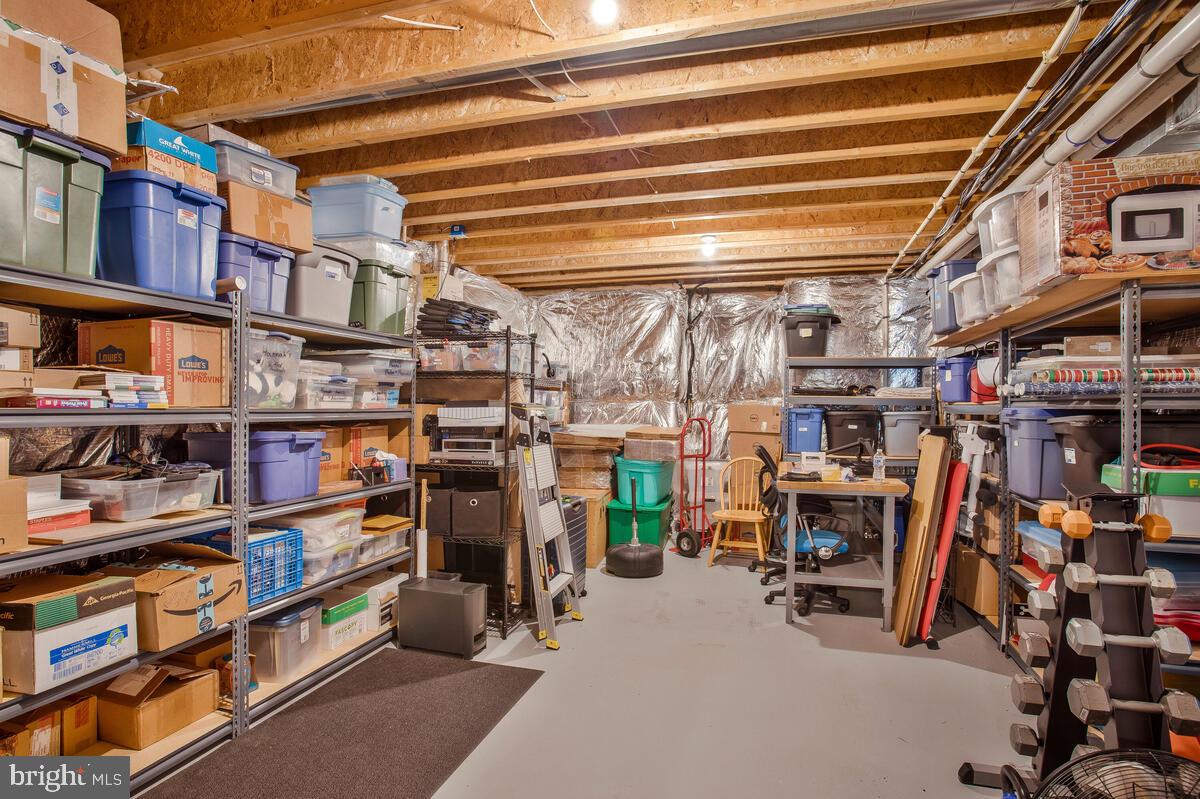 SIMMONS RIDGE - Residential