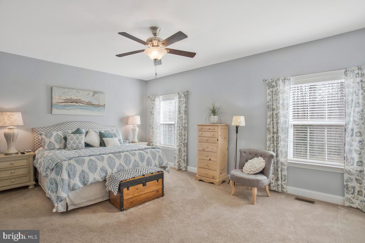 SIMMONS RIDGE - Residential