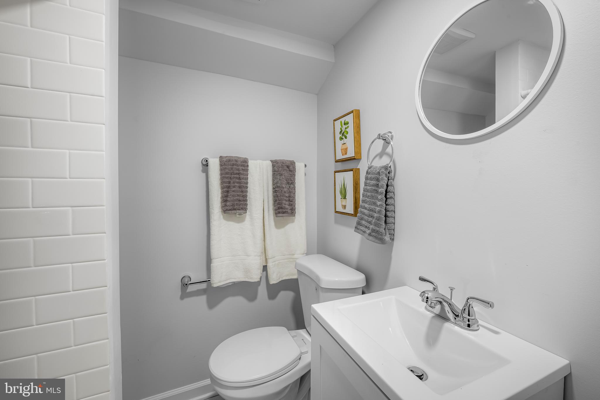 HAMPDEN HISTORIC DISTRICT - Residential