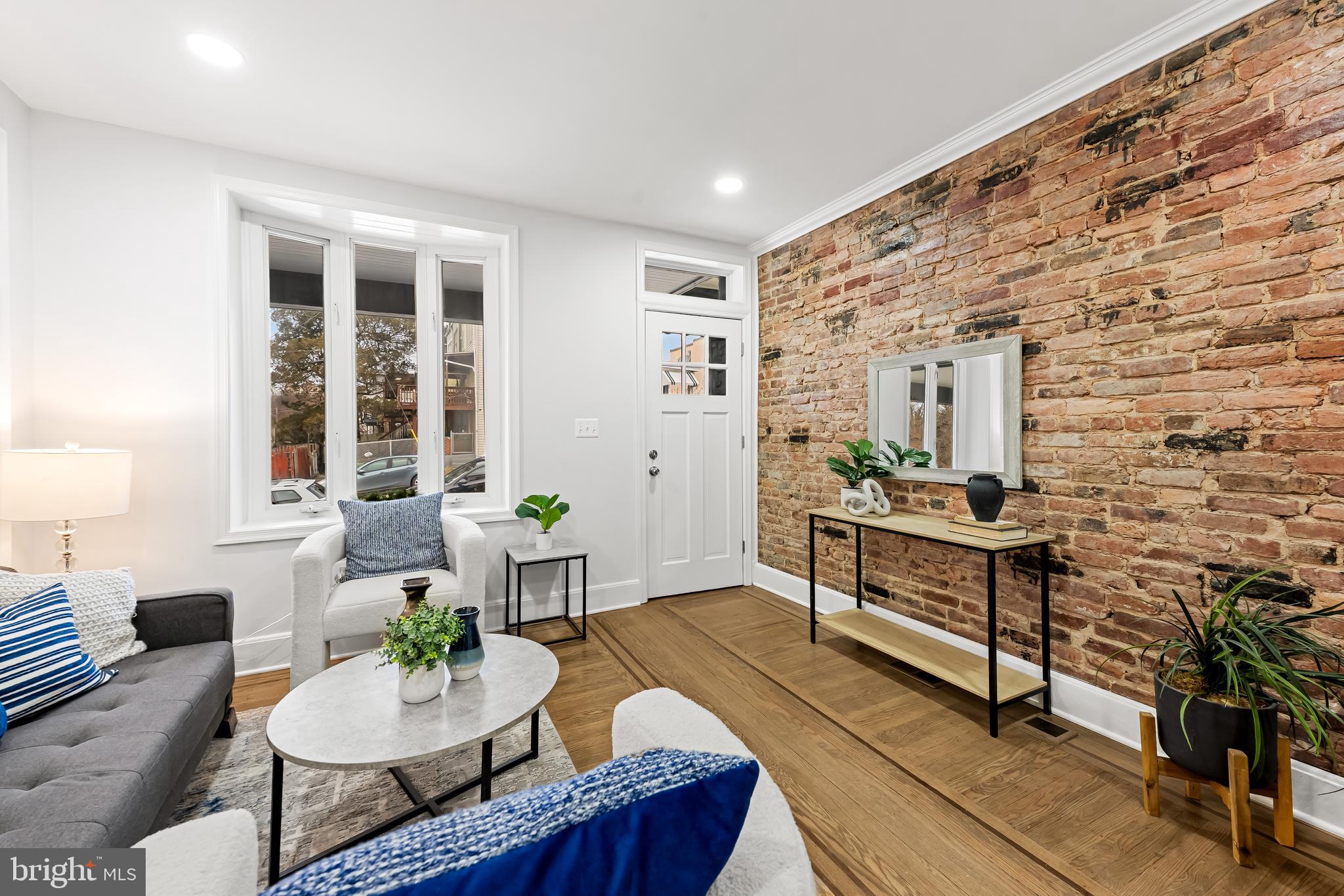 HAMPDEN HISTORIC DISTRICT - Residential