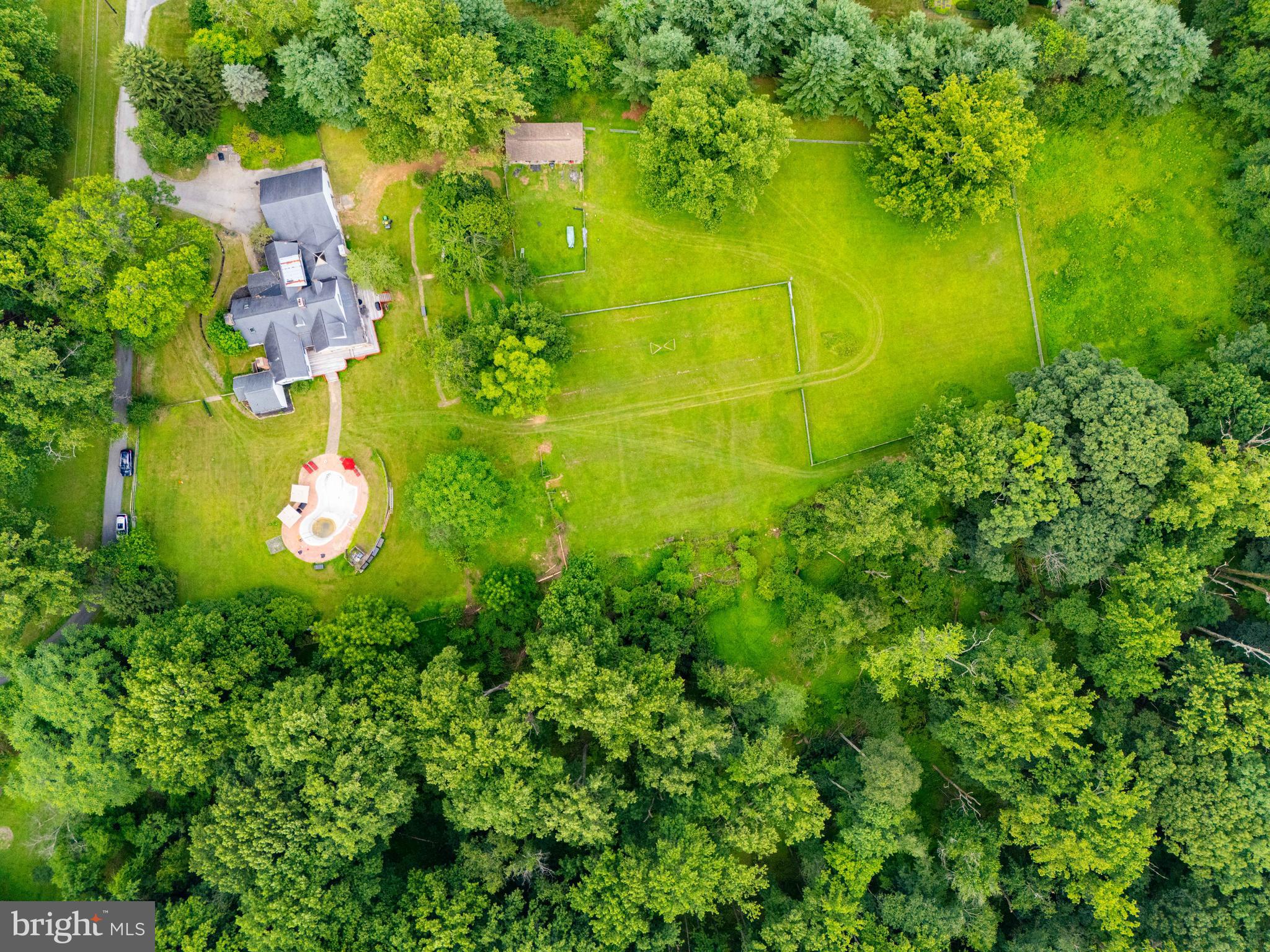 2211 WILTONWOOD ROAD