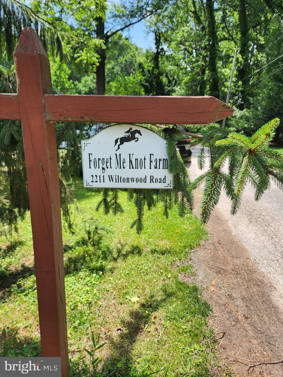 2211 WILTONWOOD ROAD