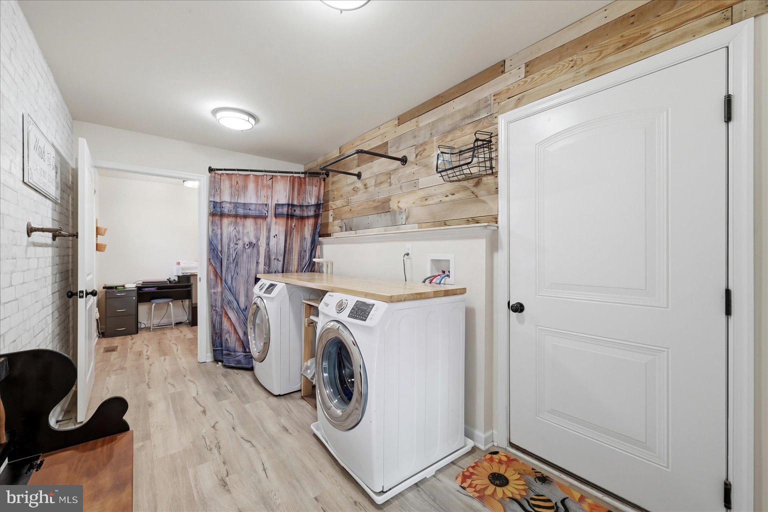 CRESCENT ORCHARDS - Residential