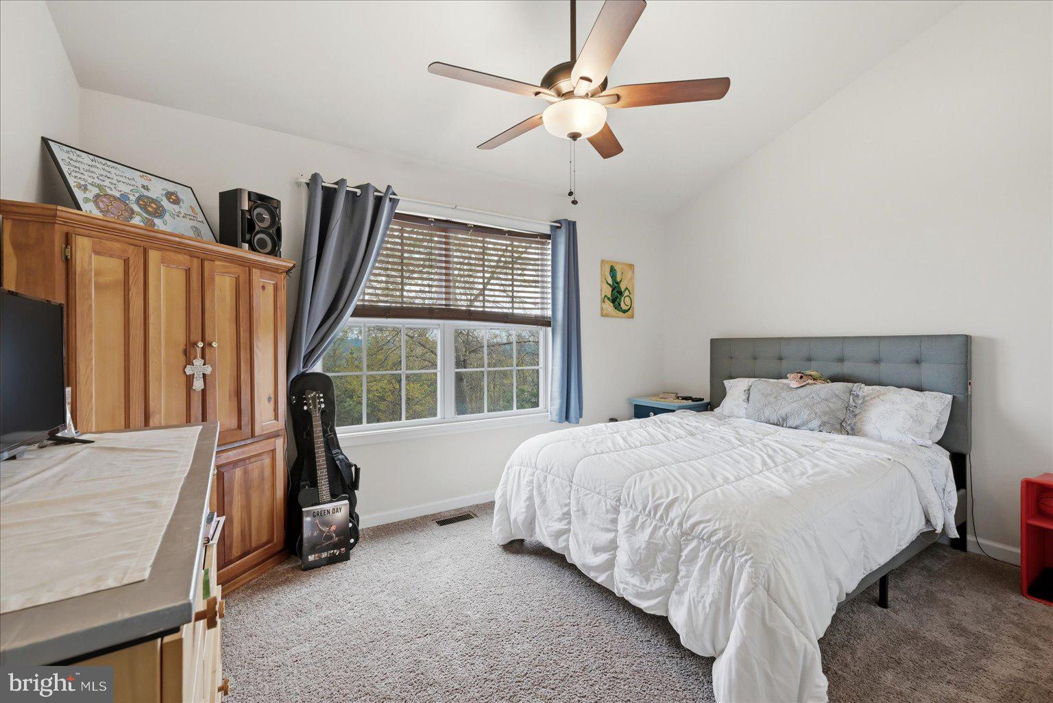 CRESCENT ORCHARDS - Residential