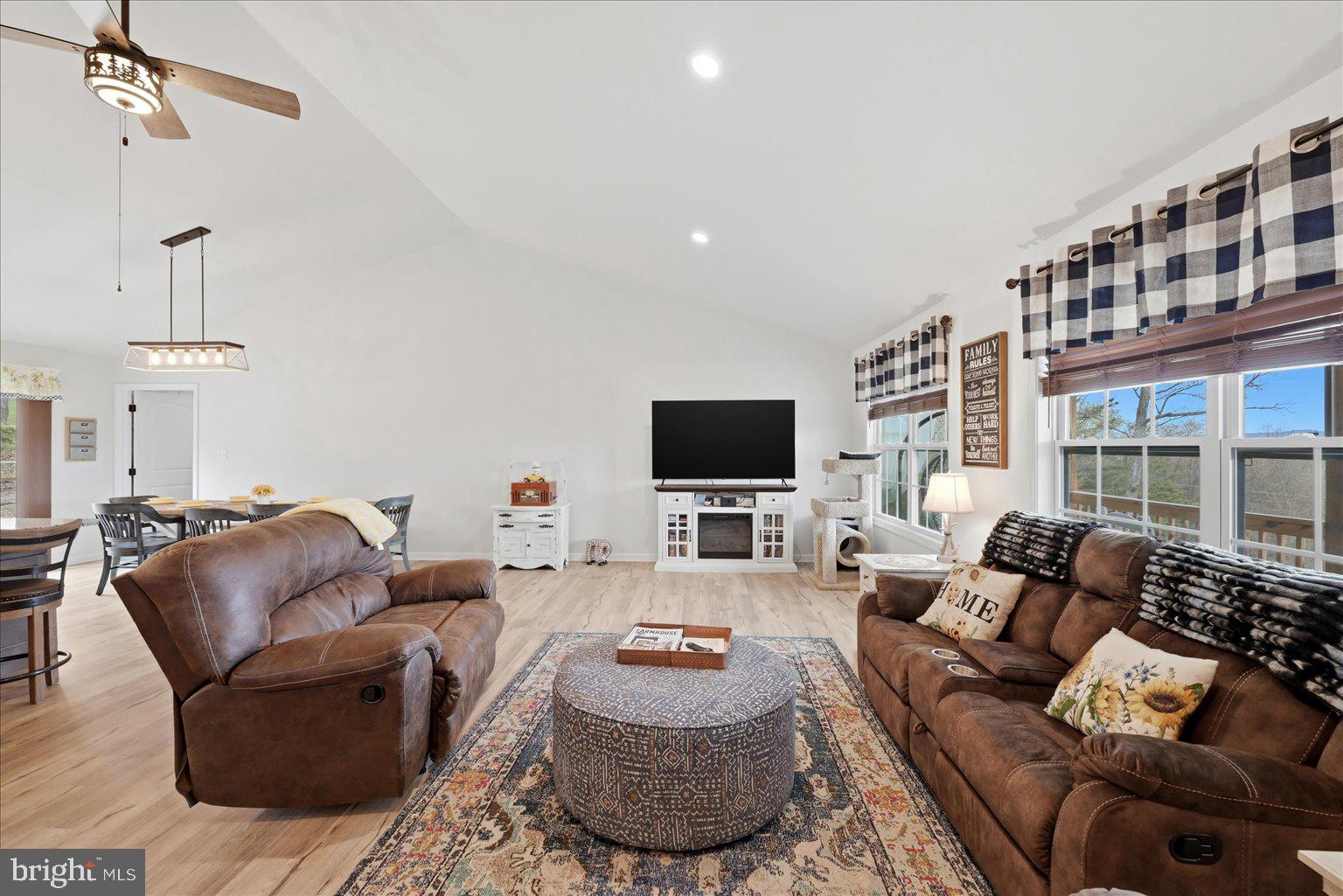 CRESCENT ORCHARDS - Residential