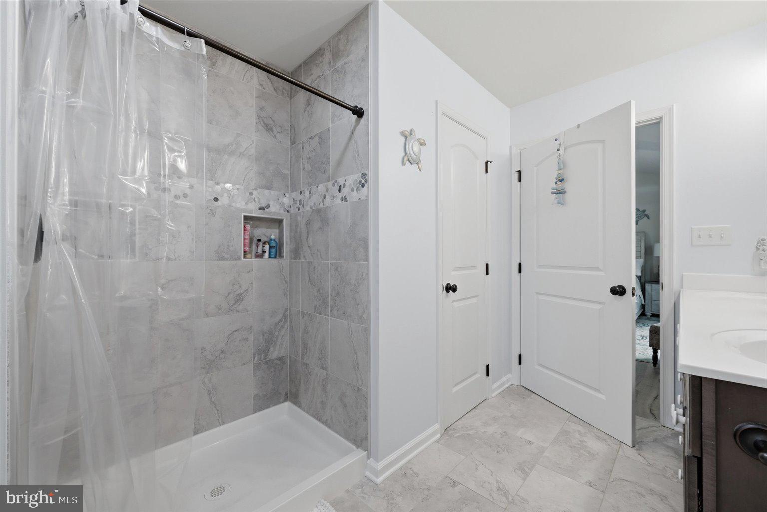 CRESCENT ORCHARDS - Residential