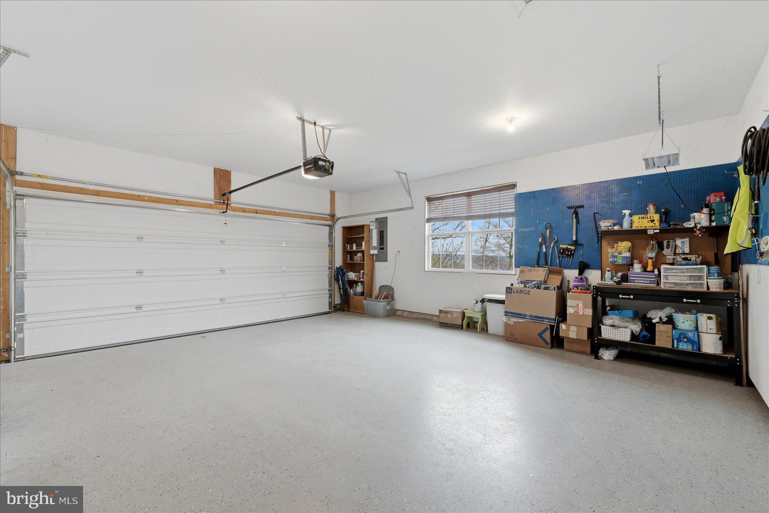 CRESCENT ORCHARDS - Residential