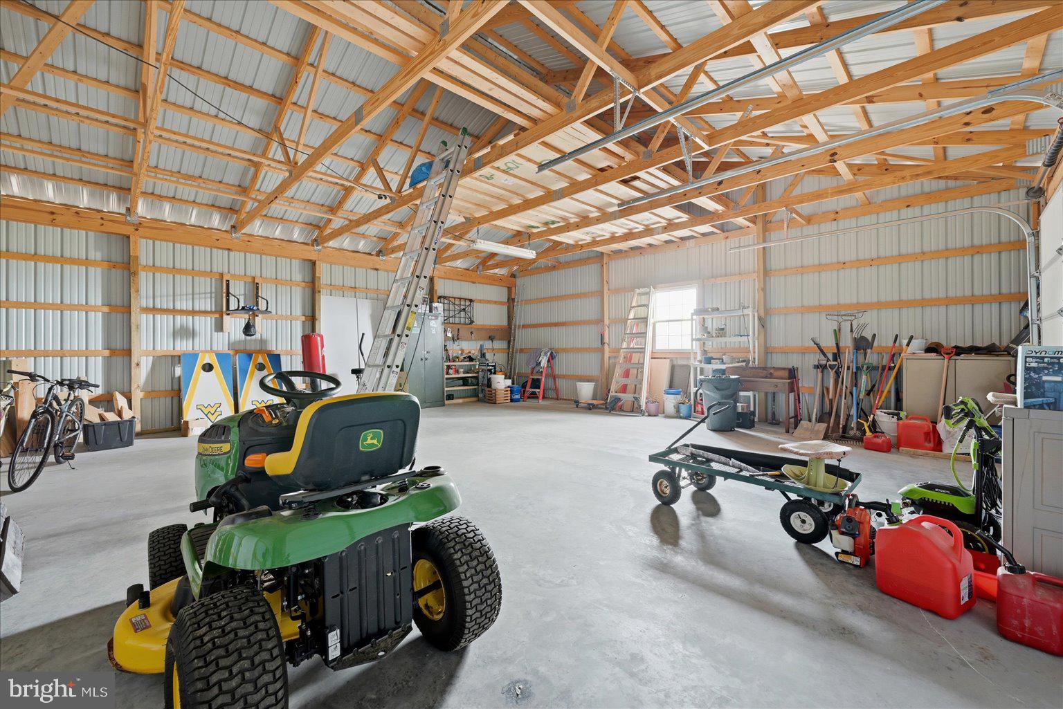 CRESCENT ORCHARDS - Residential