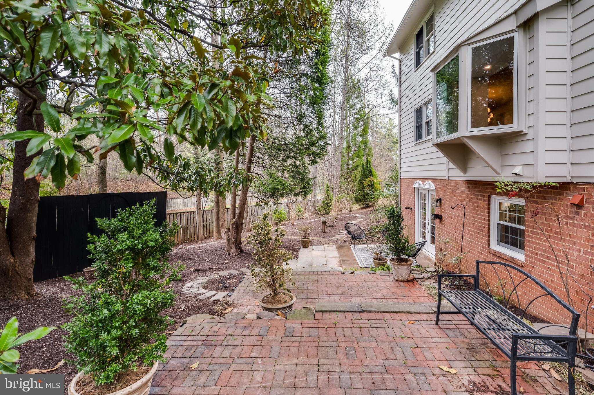 KINGS PARK WEST - Residential