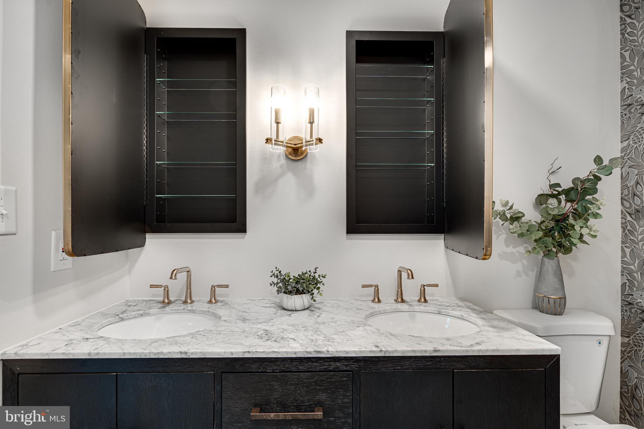 KINGS PARK WEST - Residential