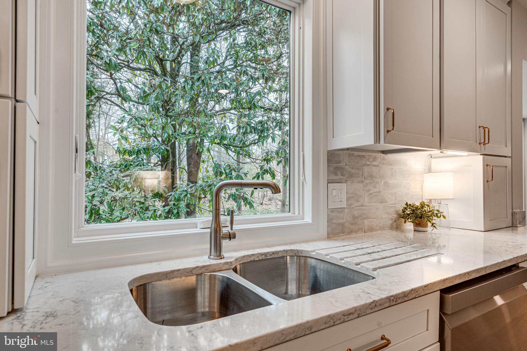 KINGS PARK WEST - Residential