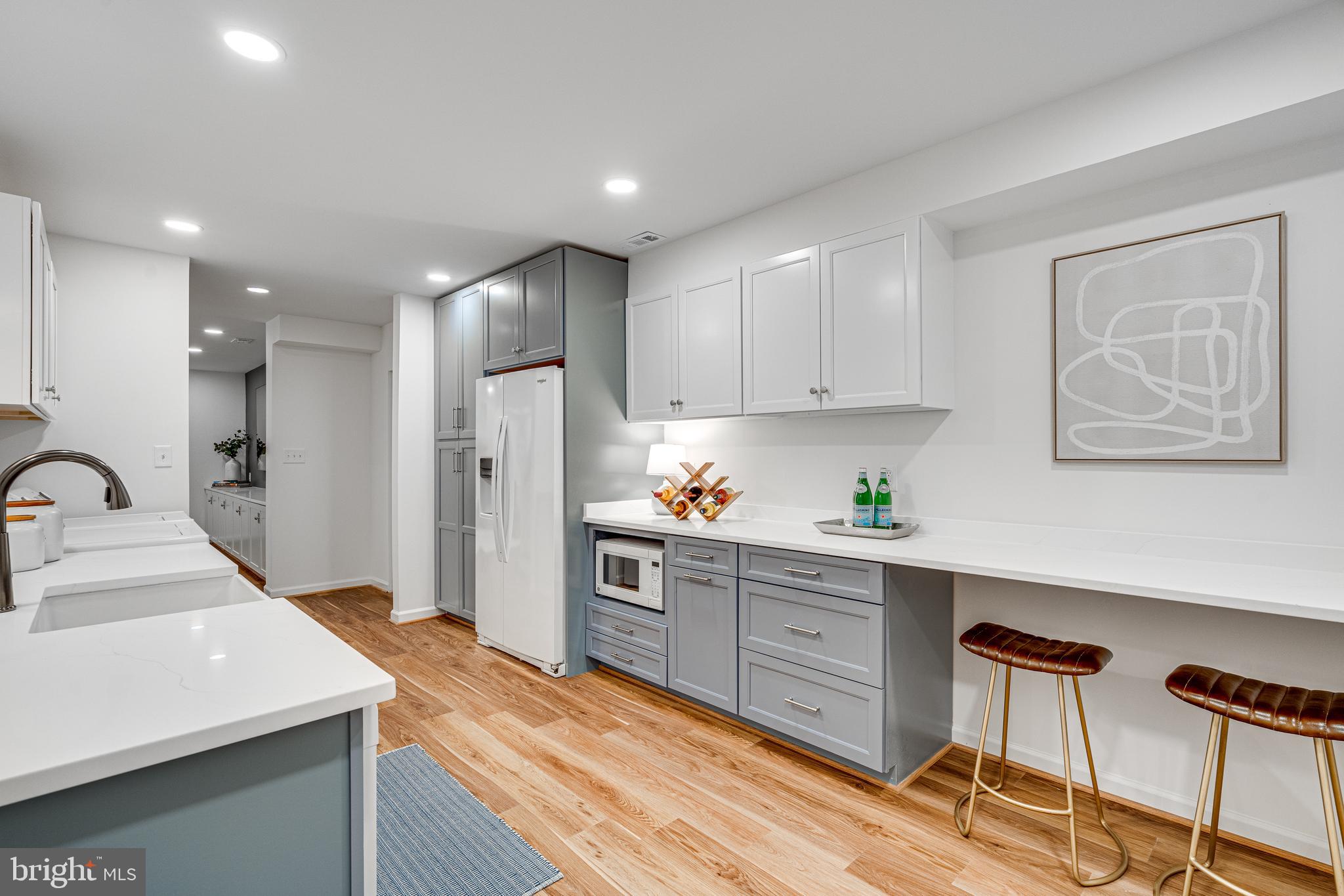 KINGS PARK WEST - Residential