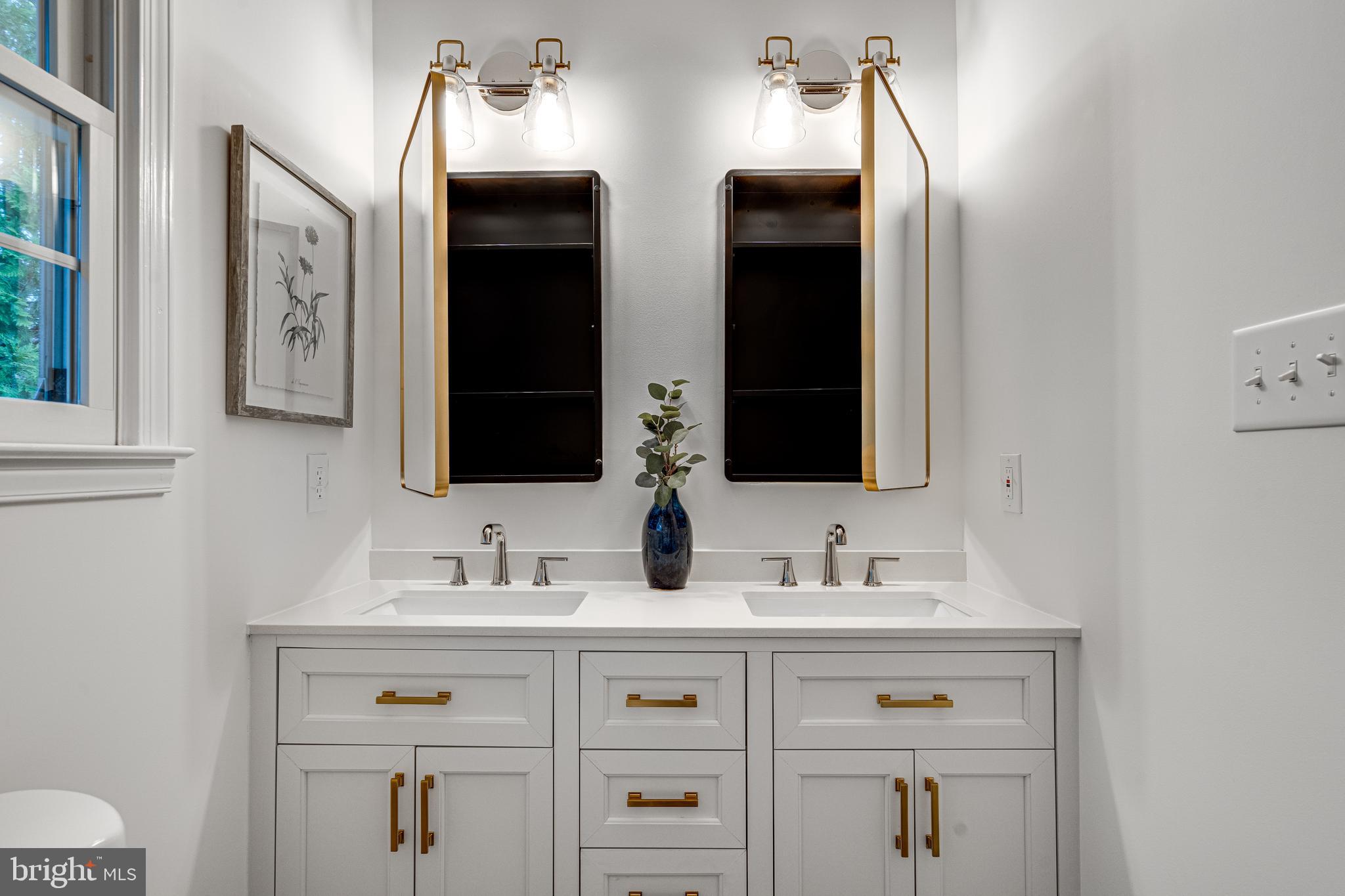 KINGS PARK WEST - Residential