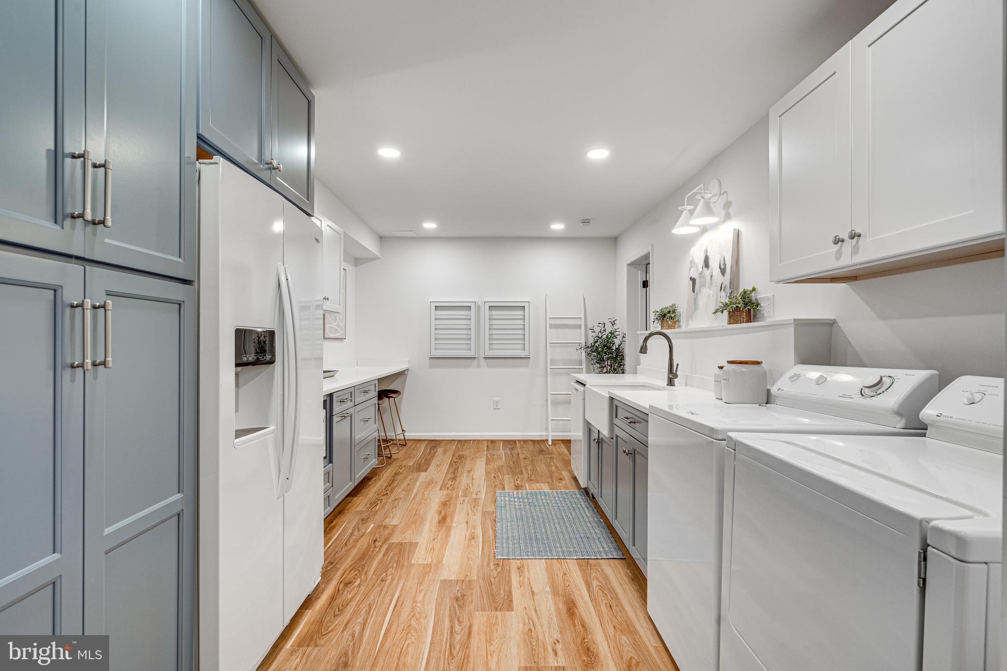 KINGS PARK WEST - Residential