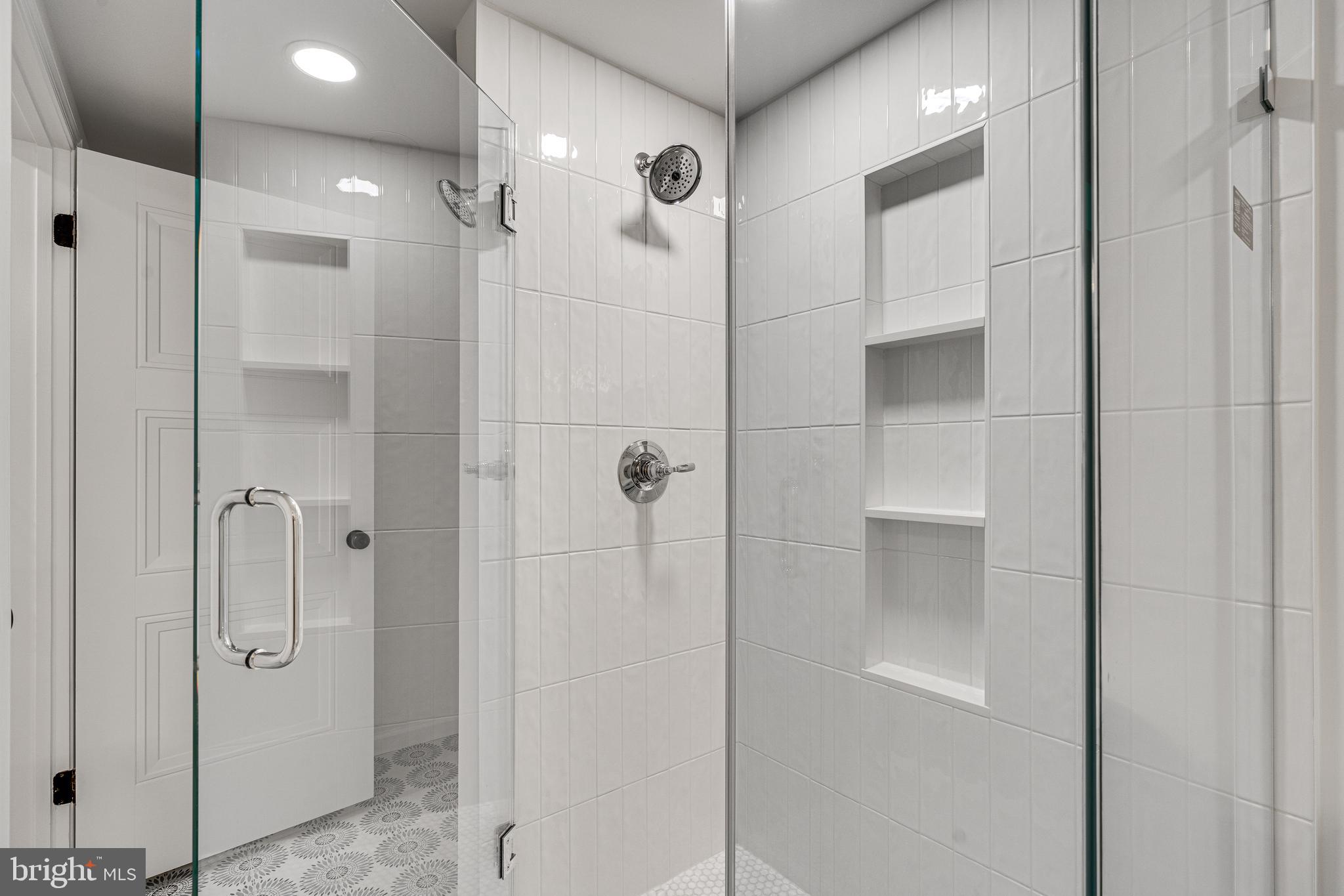 KINGS PARK WEST - Residential